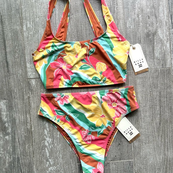 Billabong Other - 🔥🔥BILLABONG - CHASIN SUNBEAMS CROP TANK MAUI BIKINI SET🔥🔥